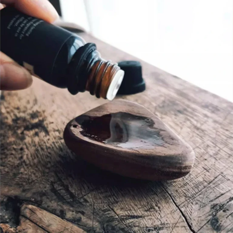 Disc-shaped wooden diffuser (3)